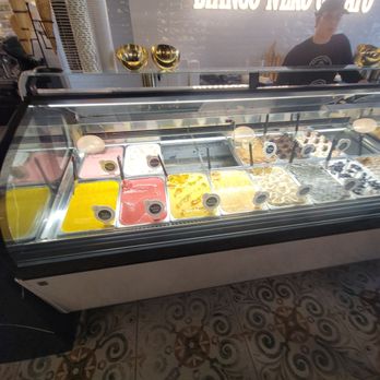 Bianco Nero Gelato - What is on display. - Gelato Near Me - Queens, New York