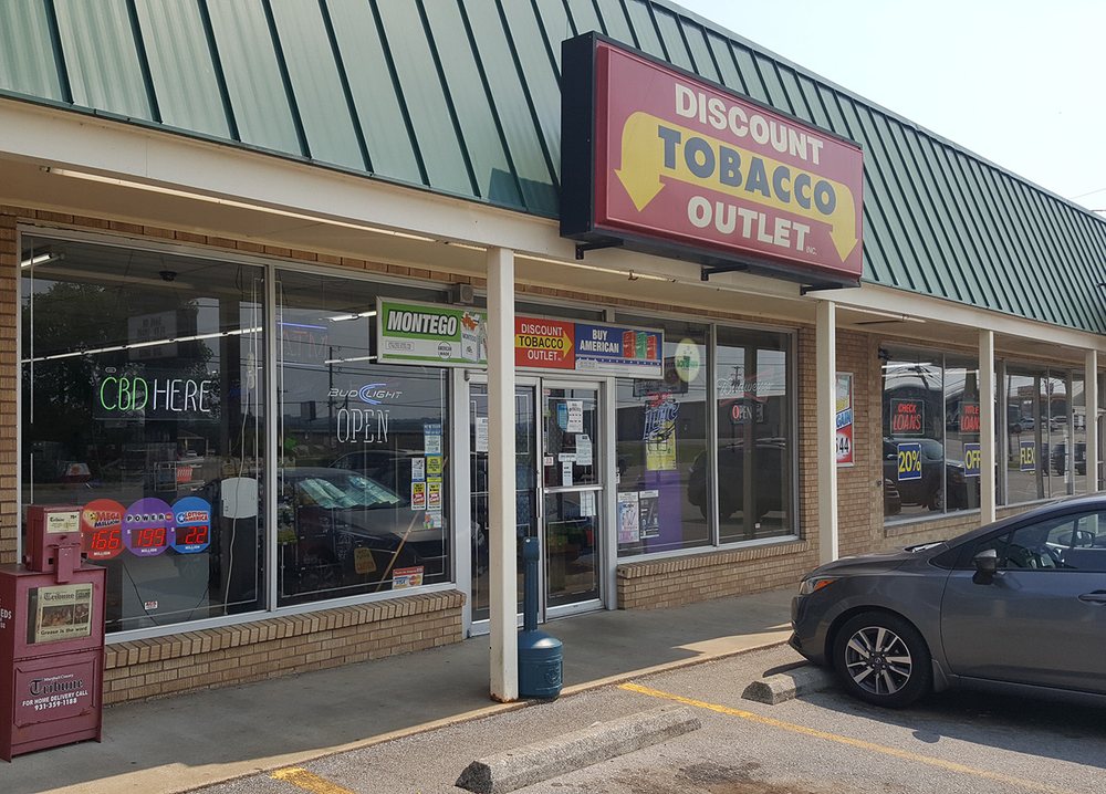 DISCOUNT TOBACCO OUTLET 1127 Nashville Hwy, Lewisburg, Tennessee