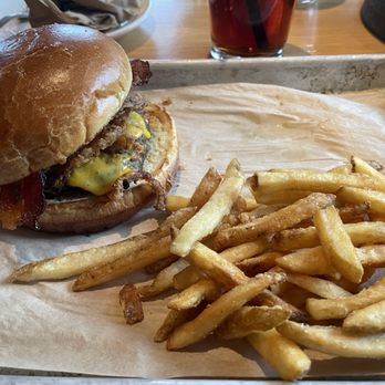 BJ's Restaurant & Brewhouse - BJ's Smokehouse Burger - Brewpubs Near Me - Rochester, New York BJ's Restaurant & Brewhouse - BJ's Smokehouse Burger - Brewpubs Near Me - Rochester, New York