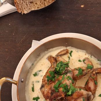 Le Petit Sommelier - Frog legs - Brasseries Near Me - Paris, 75