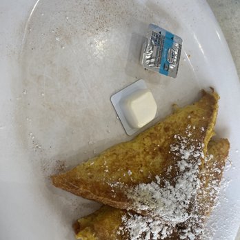 Citrus - Did I need a big plate for just this? No space on table and food was cold - American Near Me - Virginia Beach, Virginia