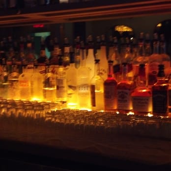 Pianos - Bars Near Me - New York, New York