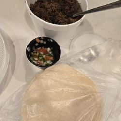 Larry's Barbacoa - The basics. Barbacoa, corn tortillas and pico.