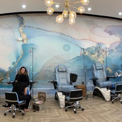Tipsy Salonbar - Very nice salon!