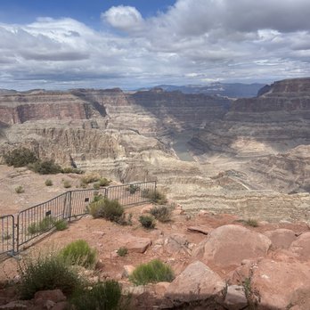 Comedy on Deck Grand Canyon and Hoover Dam Tours - Bus Tours Near Me - Las Vegas, Nevada