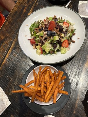 Walk-On's Sports Bistreaux - Arlington Restaurant by null