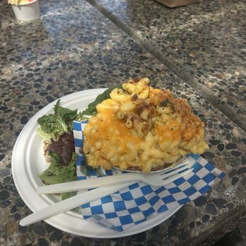 A La Mode - Mac & Cheese Pie - Bakeries Near Me - Vancouver, British Columbia