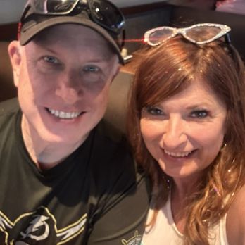 Yard House - Date with the hubby - Bars Near Me - Tampa, Florida