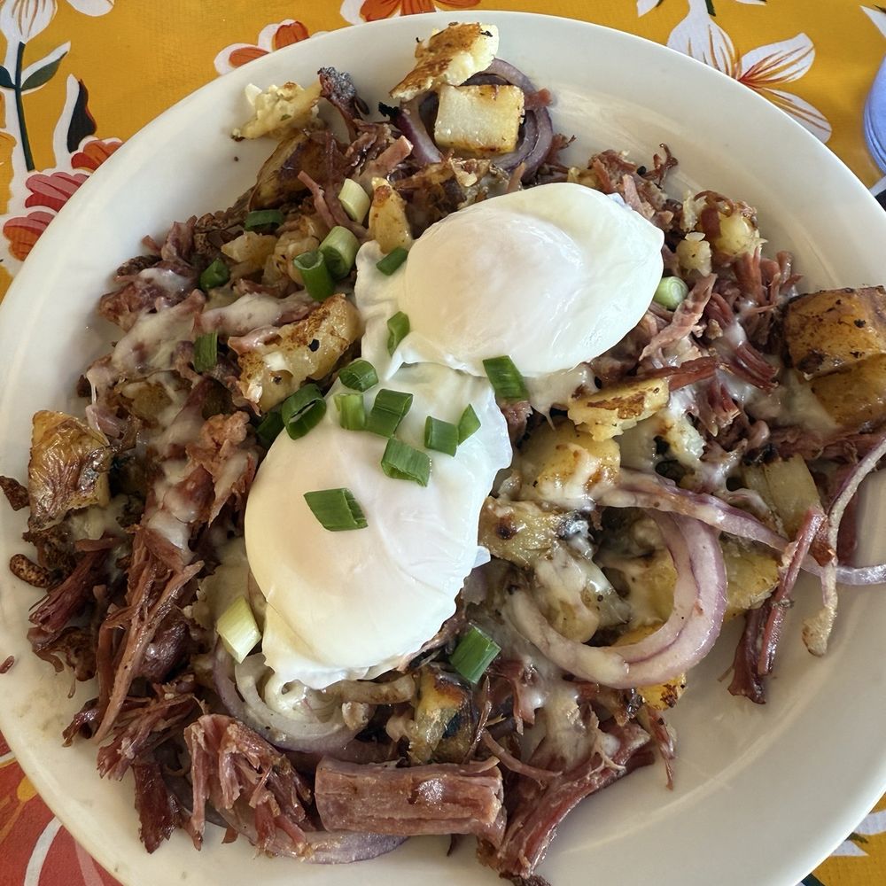 Beach Break Cafe - Corned beef hash - Breakfast & Brunch Near Me - Oceanside, California Beach Break Cafe - Corned beef hash - Breakfast & Brunch Near Me - Oceanside, California