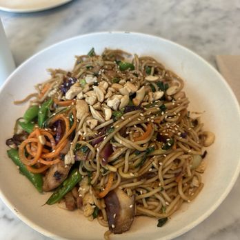 Flower Child - Chicken Yakisoba Noodles - Salad Near Me - Austin, Texas