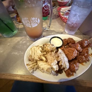 Pluckers Wing Bar - Shepherd - Buffalo bites and a Michelada - Chicken Wings Near Me - Houston, Texas Pluckers Wing Bar - Shepherd - Buffalo bites and a Michelada - Chicken Wings Near Me - Houston, Texas