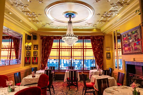 L'Escargot Restaurant by null