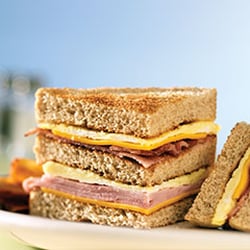 Husky House Restaurant - Breakfast Club