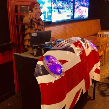Underground Pub and Grill - The Friday night Dj, what a blast hearing all of the old school songs!! - Sports Bars Near Me - Hermosa Beach, California Underground Pub and Grill - The Friday night Dj, what a blast hearing all of the old school songs!! - Sports Bars Near Me - Hermosa Beach, California