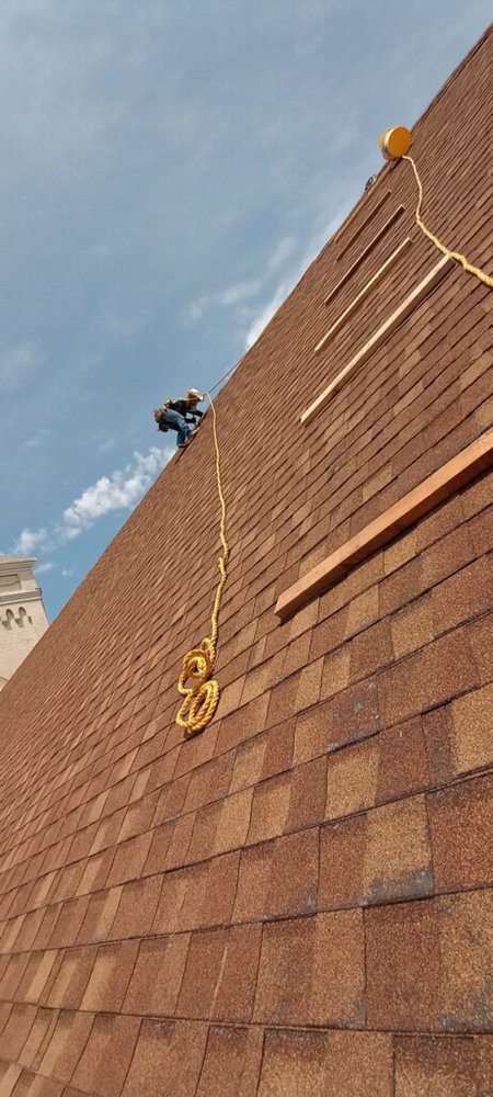 Slide of Texanna Roofing