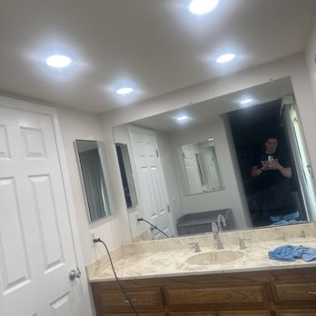 Super Duper Handyman - Lights - Electricians Near Me Super Duper Handyman - Lights - Electricians Near Me