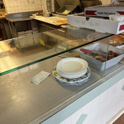 Luca's Pizza & Restaurant