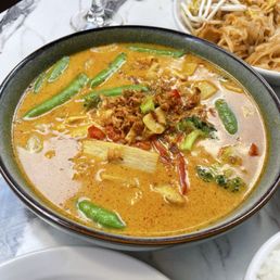 Yellow Curry Yellow Curry