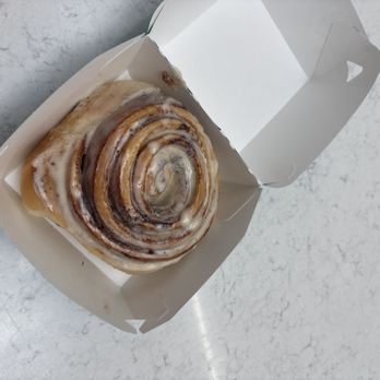 Cinnabon - Bakeries Near Me - Coral Springs, Florida