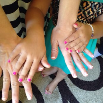 Spa Nails - Nail Salons Near Me - Lakewood, California
