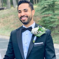 Flowers & Gifts by Red Tie Innovations