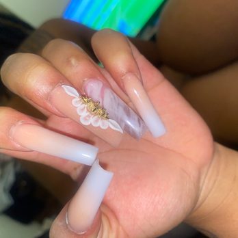 Era Salon - so in love with this set! Freestyle flower - Hair Salons Near Me - Citrus Heights, California Era Salon - so in love with this set! Freestyle flower - Hair Salons Near Me - Citrus Heights, California