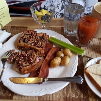 Hermann Hill - Delicious breakfast selections! - Venues & Event Spaces Near Me - Hermann, Missouri