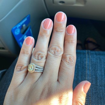 Beauty Rush Spa - Gel manicure - Nail Salons Near Me - Williamsburg, Virginia