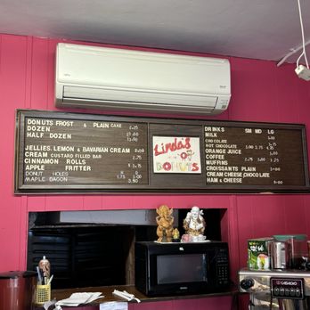 Linda's Donut Shop - Here is their menu. Please notice the great price for donut holes. This place is fantastic - Donuts Near Me - San Diego, California Linda's Donut Shop - Here is their menu. Please notice the great price for donut holes. This place is fantastic - Donuts Near Me - San Diego, California