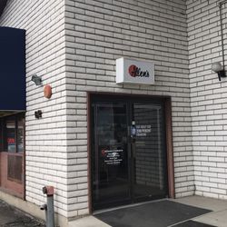 Allen's Camera - Orem location- exterior photo of front entrance.