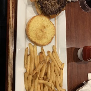Ruby Tuesday - The furnished burger being sent back as if it was a new burger - American Near Me - Clarksville, Tennessee Ruby Tuesday - The furnished burger being sent back as if it was a new burger - American Near Me - Clarksville, Tennessee