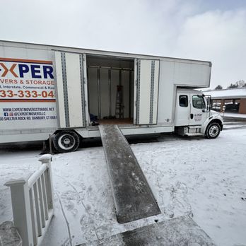 Expert Movers & Storage - Movers Near Me - Danbury, Connecticut Expert Movers & Storage - Movers Near Me - Danbury, Connecticut
