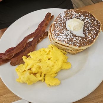 Con Huevos - Bacon, eggs & tres leches pancakes - New Mexican Cuisine Near Me - Louisville, Kentucky