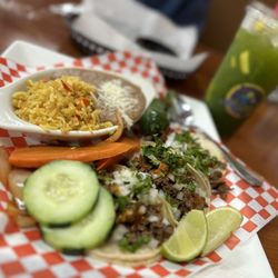 La Pasadita Meat Market - ASADA TACOS COMBO WITH A SPINACH AGUA FRESCA.