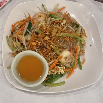 Garlic and Chives - Stir Fried Glass Noodles w/ Crab & Shrimp - Vietnamese Near Me - Garden Grove, California Garlic and Chives - Stir Fried Glass Noodles w/ Crab & Shrimp - Vietnamese Near Me - Garden Grove, California