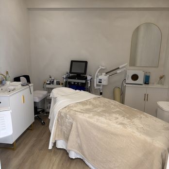 SkinSync - Skin Care Near Me - San Clemente, California