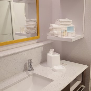 Hampton Inn Buffalo-Hamburg - Hotels Near Me - Hamburg, New York