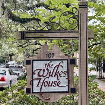 Mrs Wilkes' Dining Room - Southern Near Me - Savannah, Georgia Mrs Wilkes' Dining Room - Southern Near Me - Savannah, Georgia