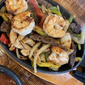 Las Mañanitas - Chewy Asada meat, everything else was fine - Mexican Near Me - Clovis, California
