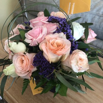 Bumblebee Blooms Flower Boutique - Birthday bouquet - Gift Shops Near Me - Reno, Nevada