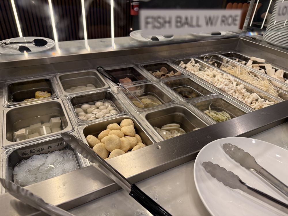 Saigon Alley - Photo 2