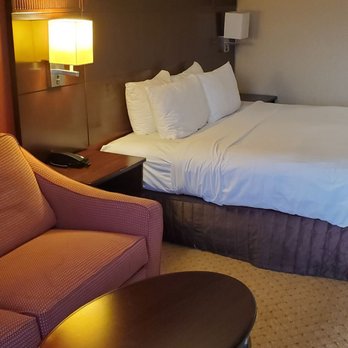 Crowne Plaza Albuquerque - Comfy bed - Hotels Near Me - Albuquerque, New Mexico Crowne Plaza Albuquerque - Comfy bed - Hotels Near Me - Albuquerque, New Mexico