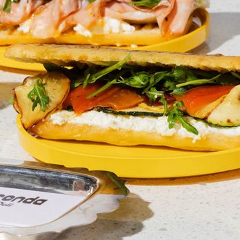 Merenda Italian Deli - Sandwiches Near Me - Dundee, Oregon Merenda Italian Deli - Sandwiches Near Me - Dundee, Oregon
