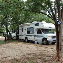 Lake Travis Inn & RV Park