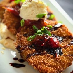 Vic's On the River - Fried Green Tomatoes