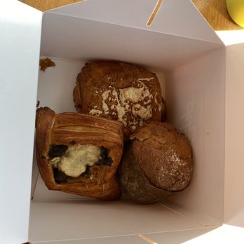Dripp - Ham & cheese croissant, mushroom gruyere danish, citrus olive oil cake - Coffee & Tea Near Me - Fullerton, California