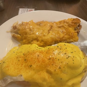 Hen House Eatery - Eggs Benedict - Breakfast & Brunch Near Me - Minneapolis, Minnesota Hen House Eatery - Eggs Benedict - Breakfast & Brunch Near Me - Minneapolis, Minnesota