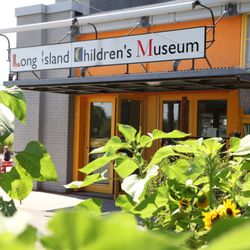 Long Island Children's Museum - LICM Exterior Sign
