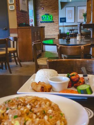 Mai's Restaurant by null
