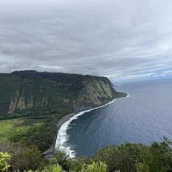 Waipi’o Valley Lookout - Hiking Near Me - Honokaa, Hawaii Waipi’o Valley Lookout - Hiking Near Me - Honokaa, Hawaii